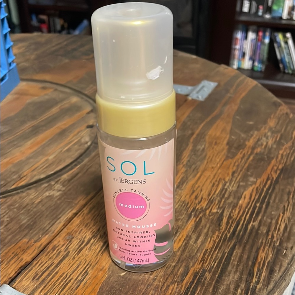 SOL by Jergens Sunless Tanning Water Mousse New